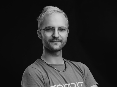 picture of Alexander Holzapfel